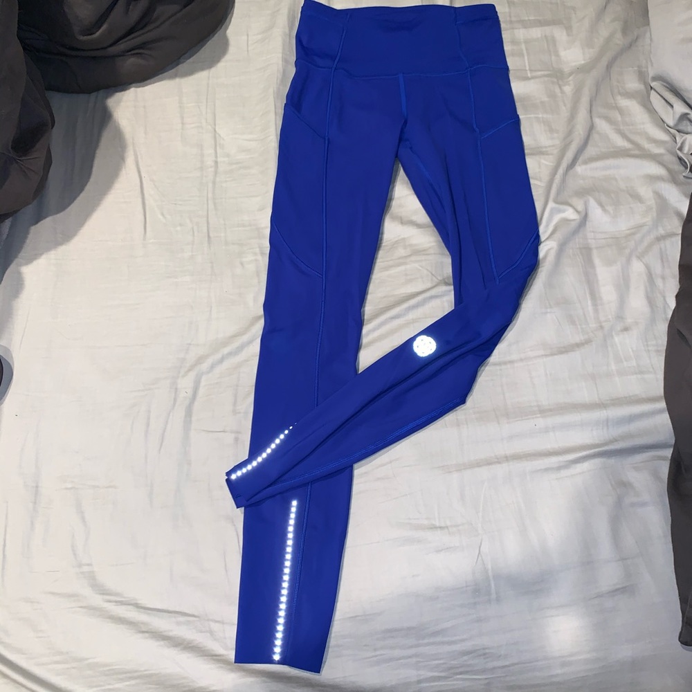 Lululemon Bright Blue legging